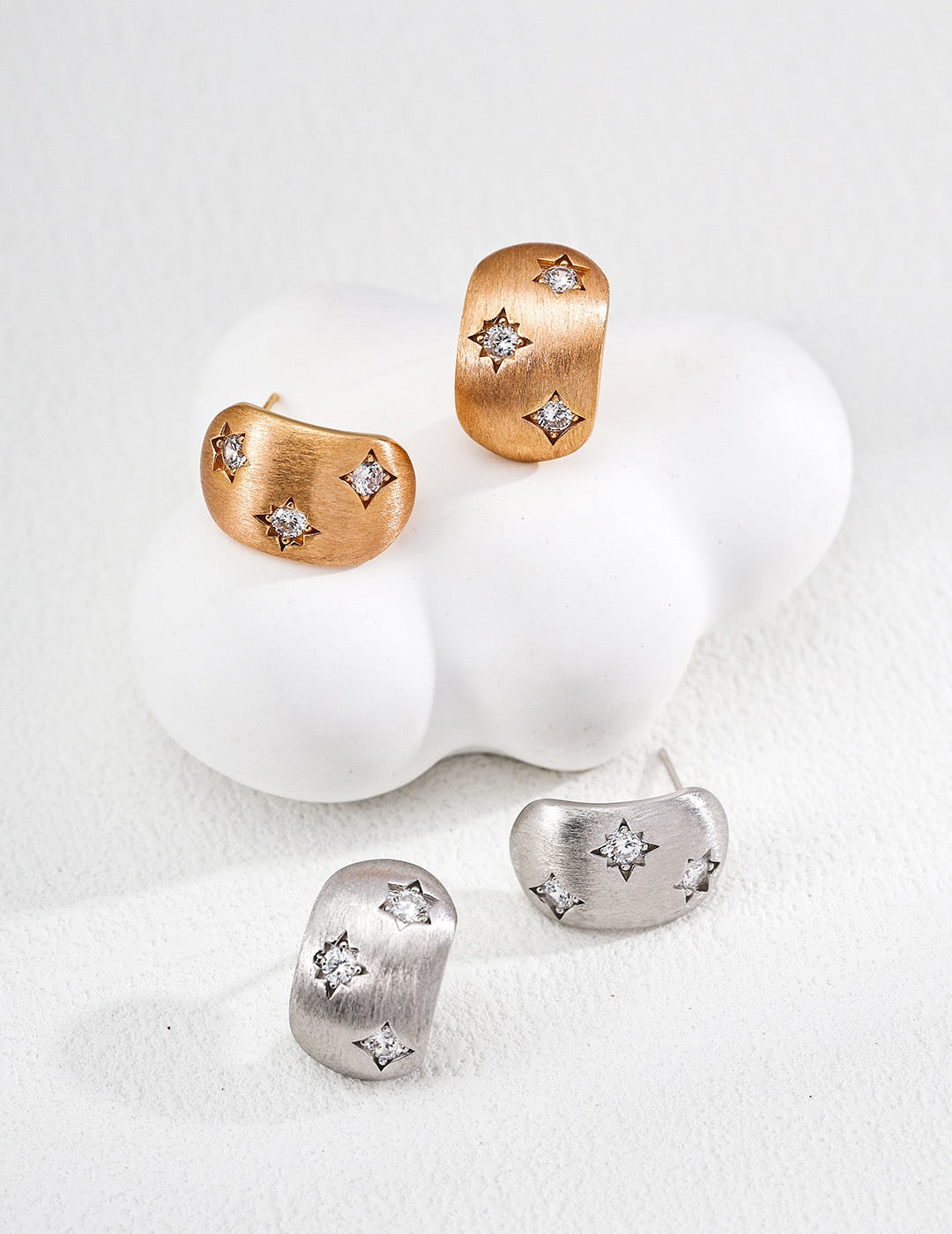 Etoile Brushed Earrings