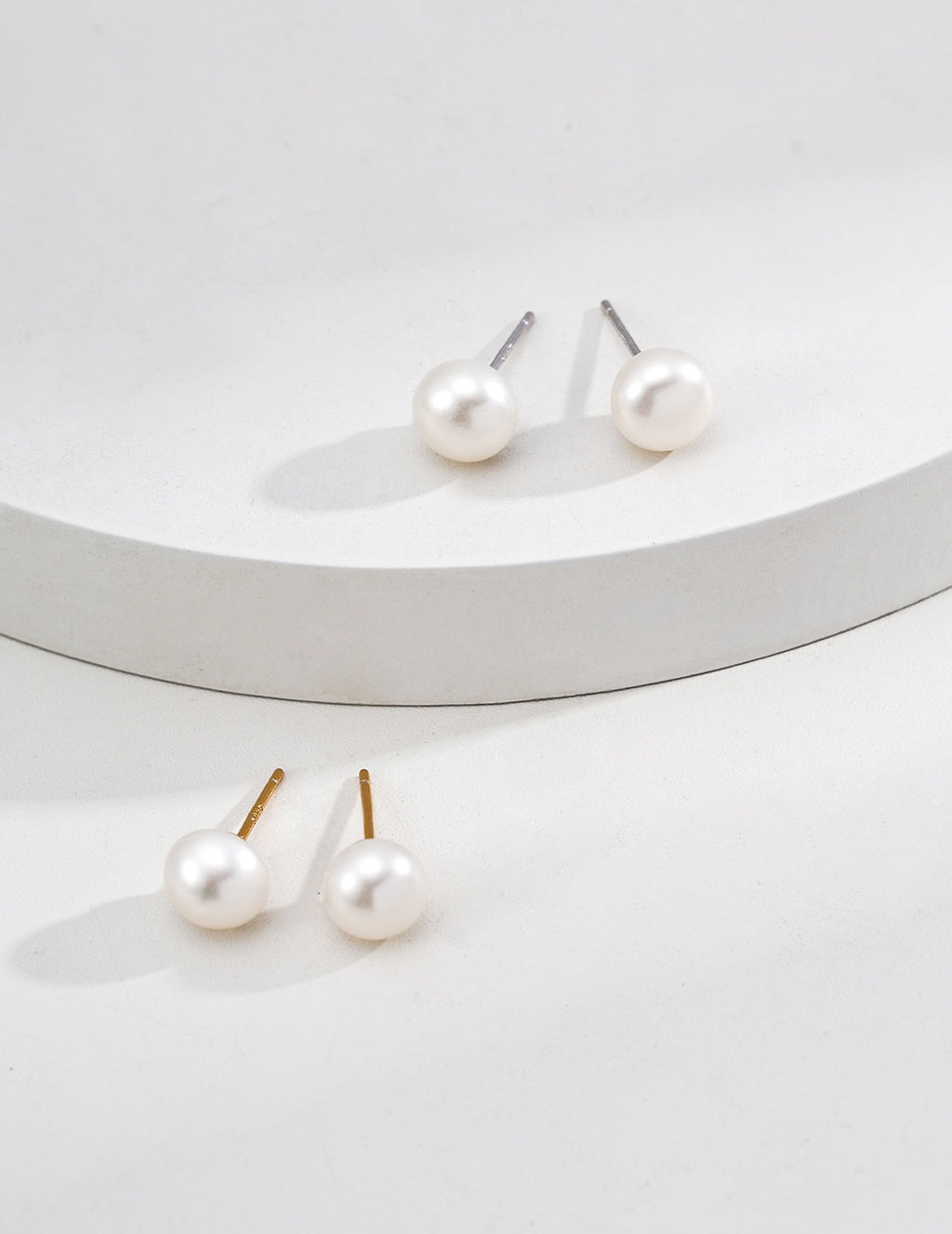 Lustre Pearl Studs