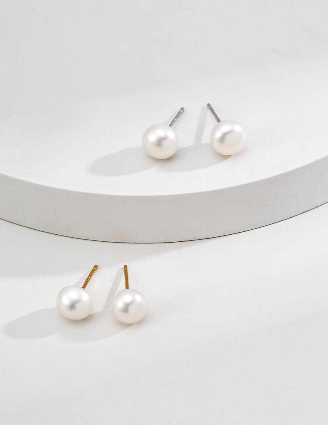 Lustre Pearl Studs