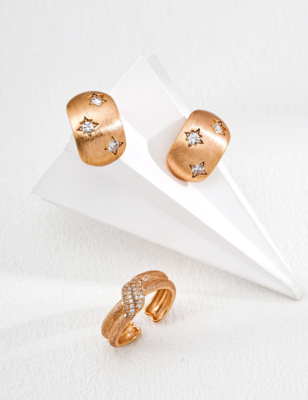 Etoile Brushed Earrings
