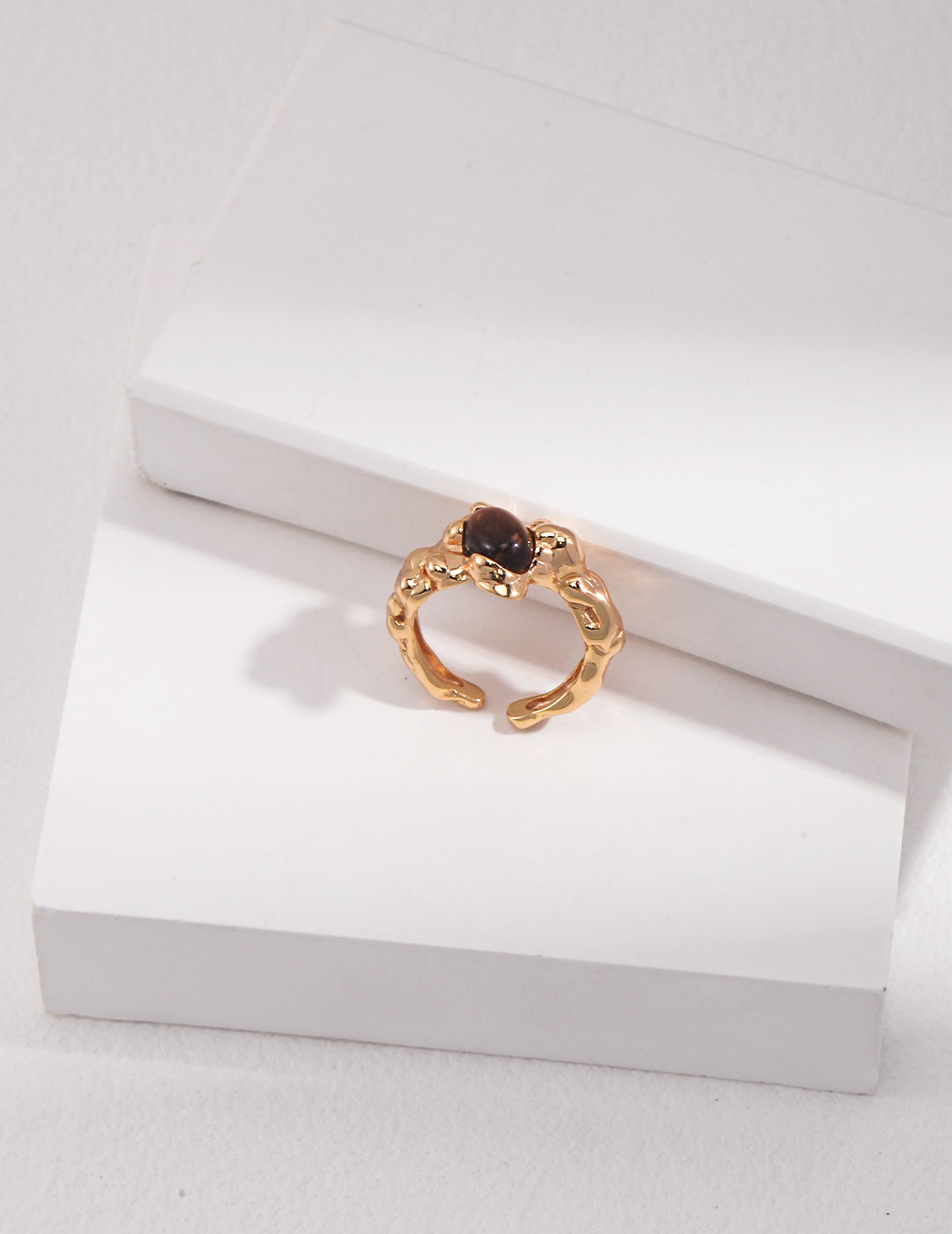Vara Ring (Not adjustable)