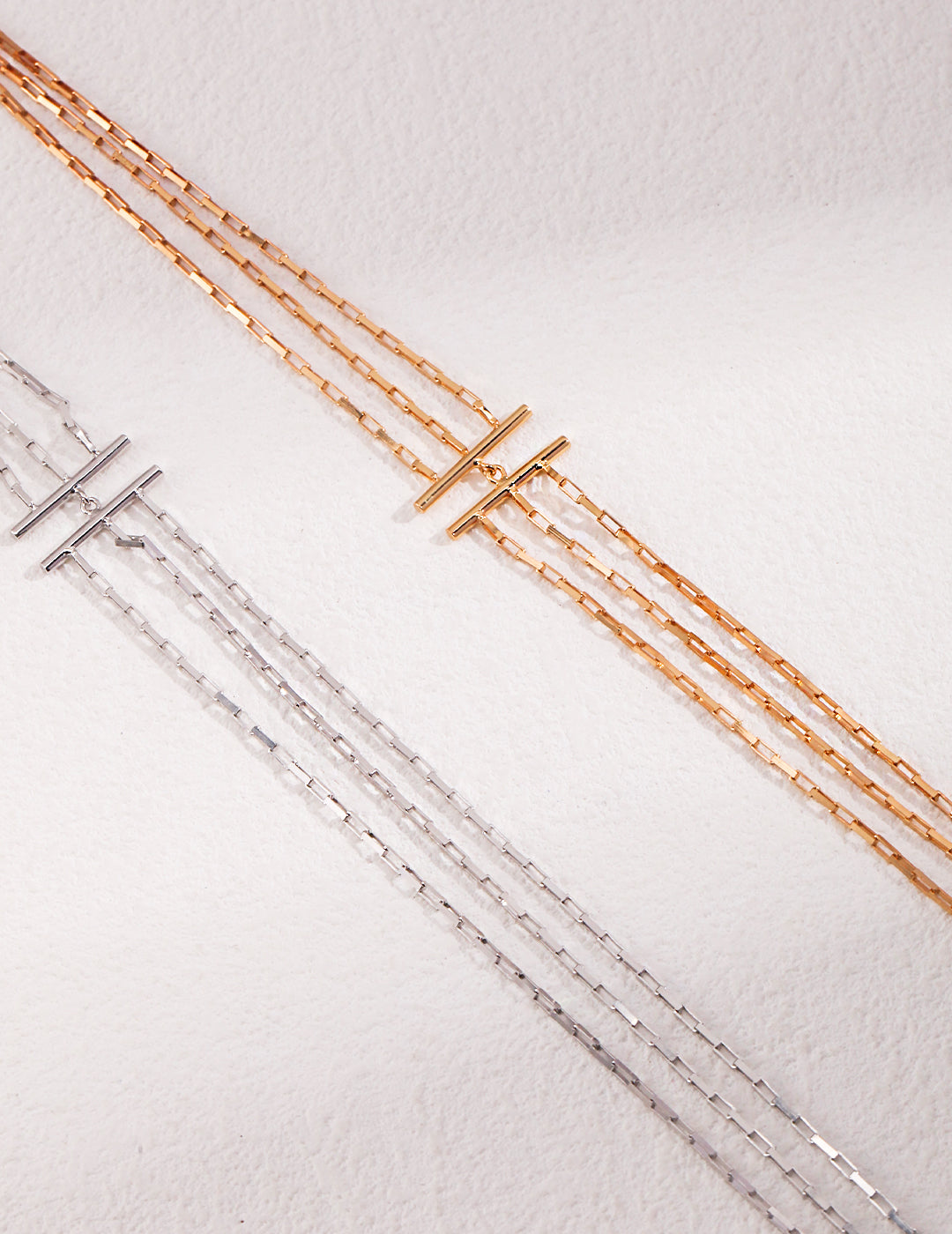 Vara Link Necklace