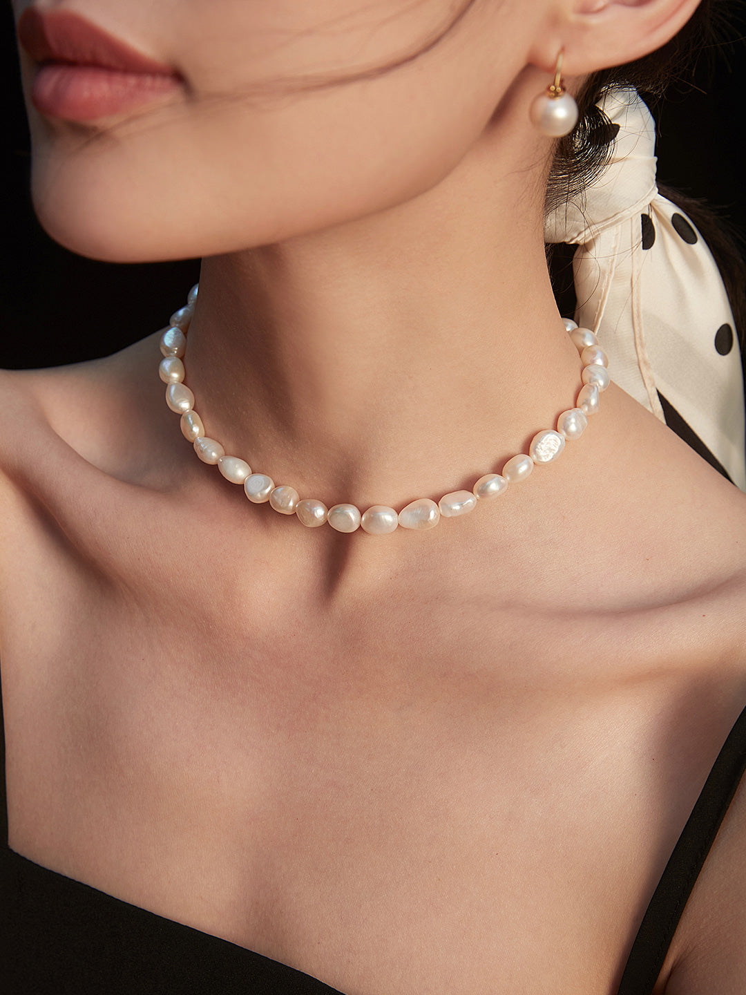 Iridia Baroque Necklace