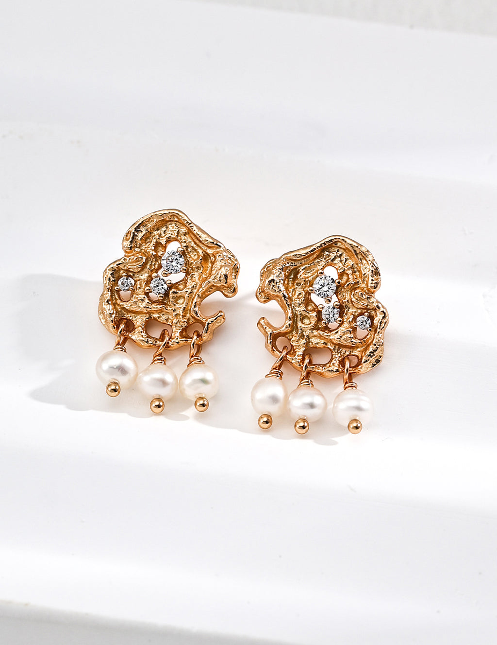 Lustre Pearl Zircon Studs