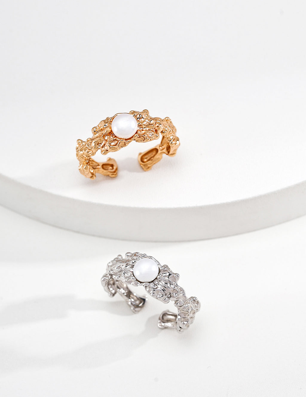 Lava Pearl Ring – gold and silver comparison