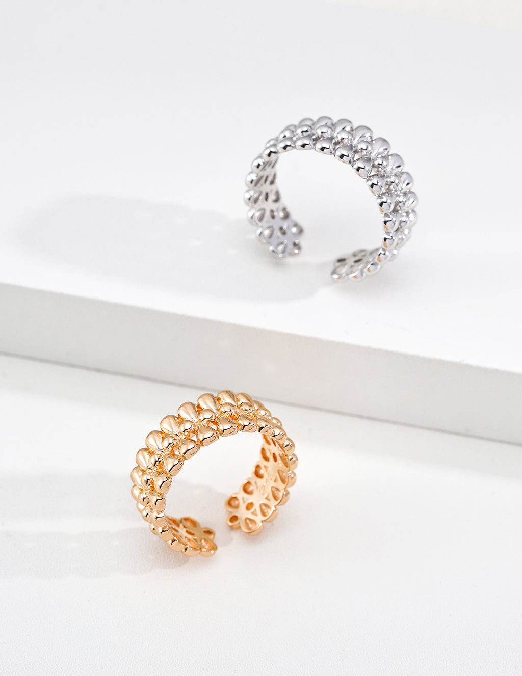 Golden Grain Ring – gold and silver comparison